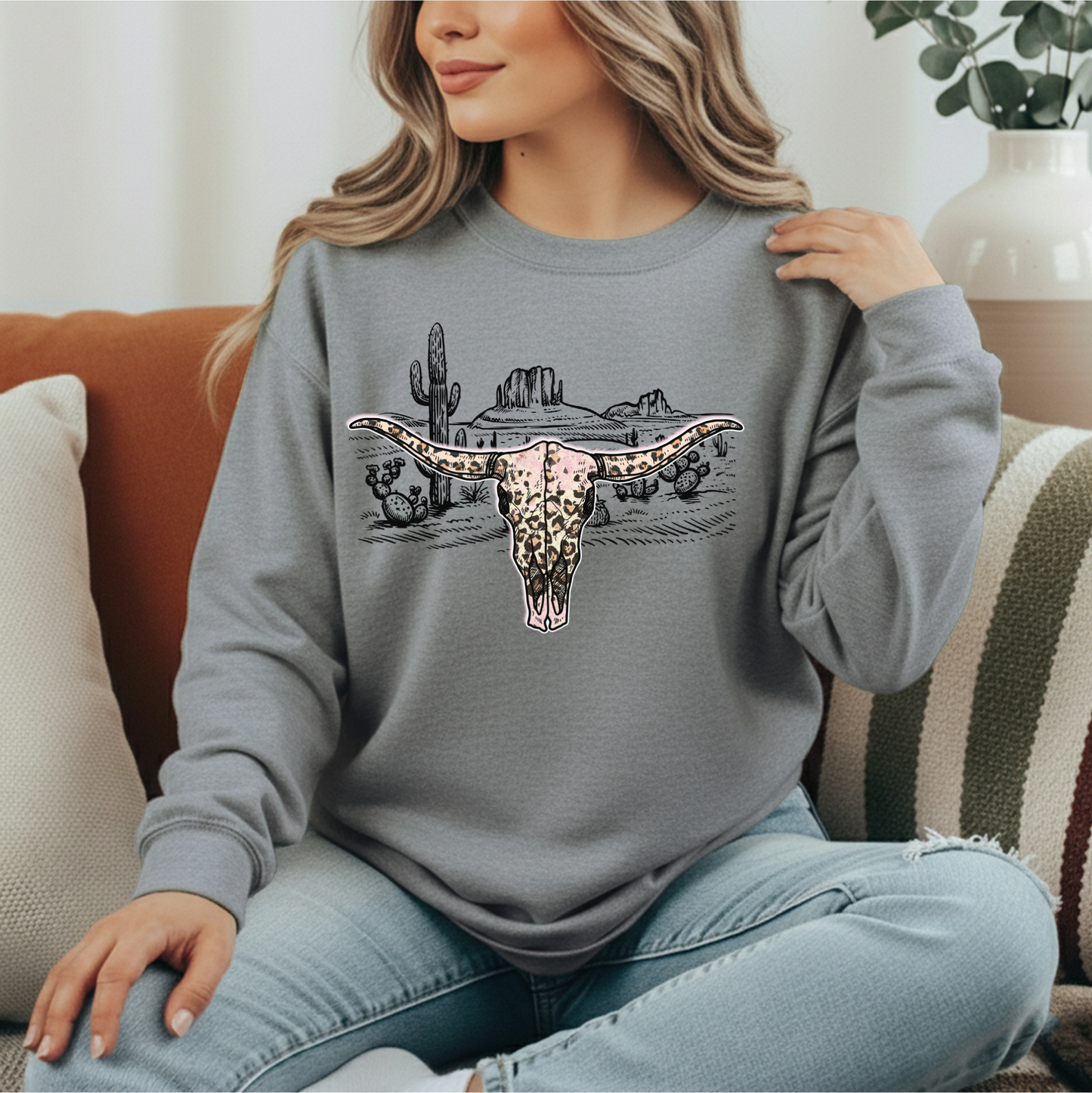 Desert skull Graphic top