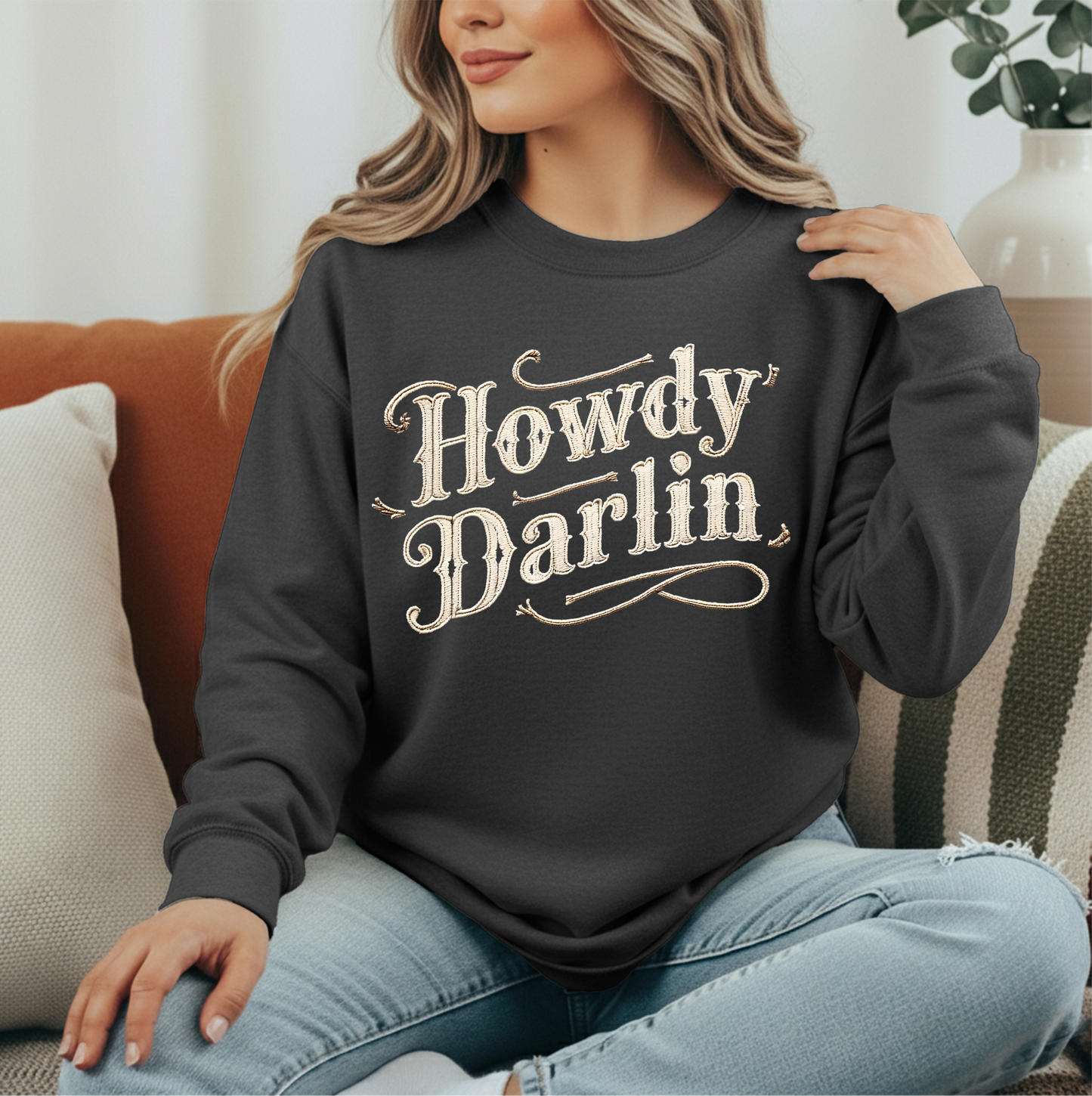 Howdy Darlin' Graphic Top
